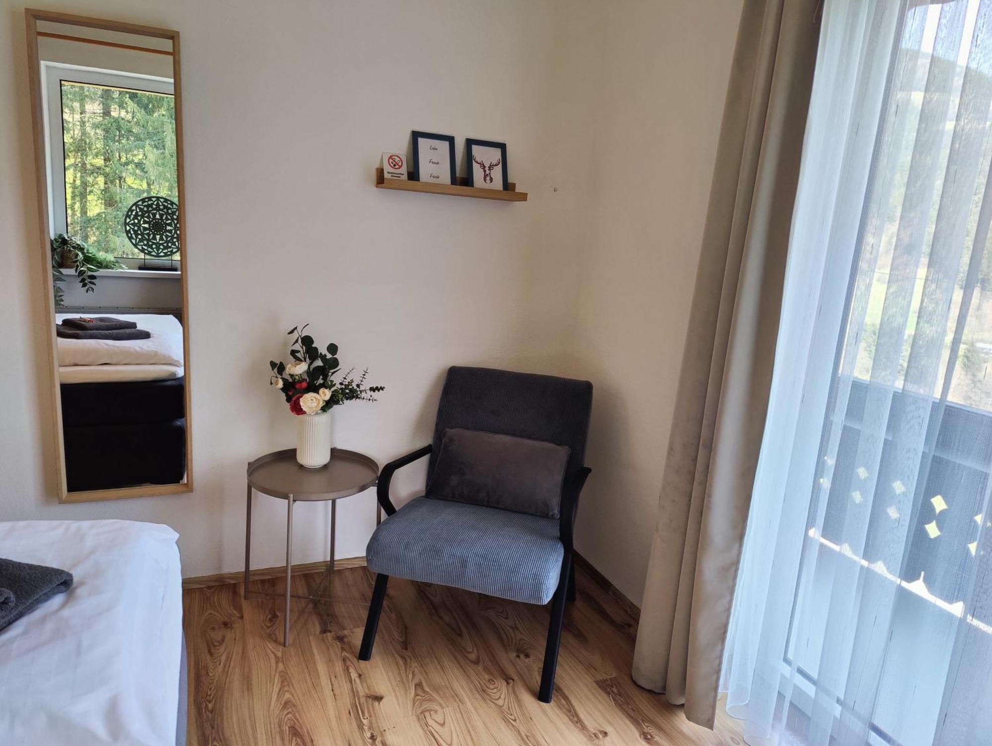 Pension Almhof Afritz Rum bild
